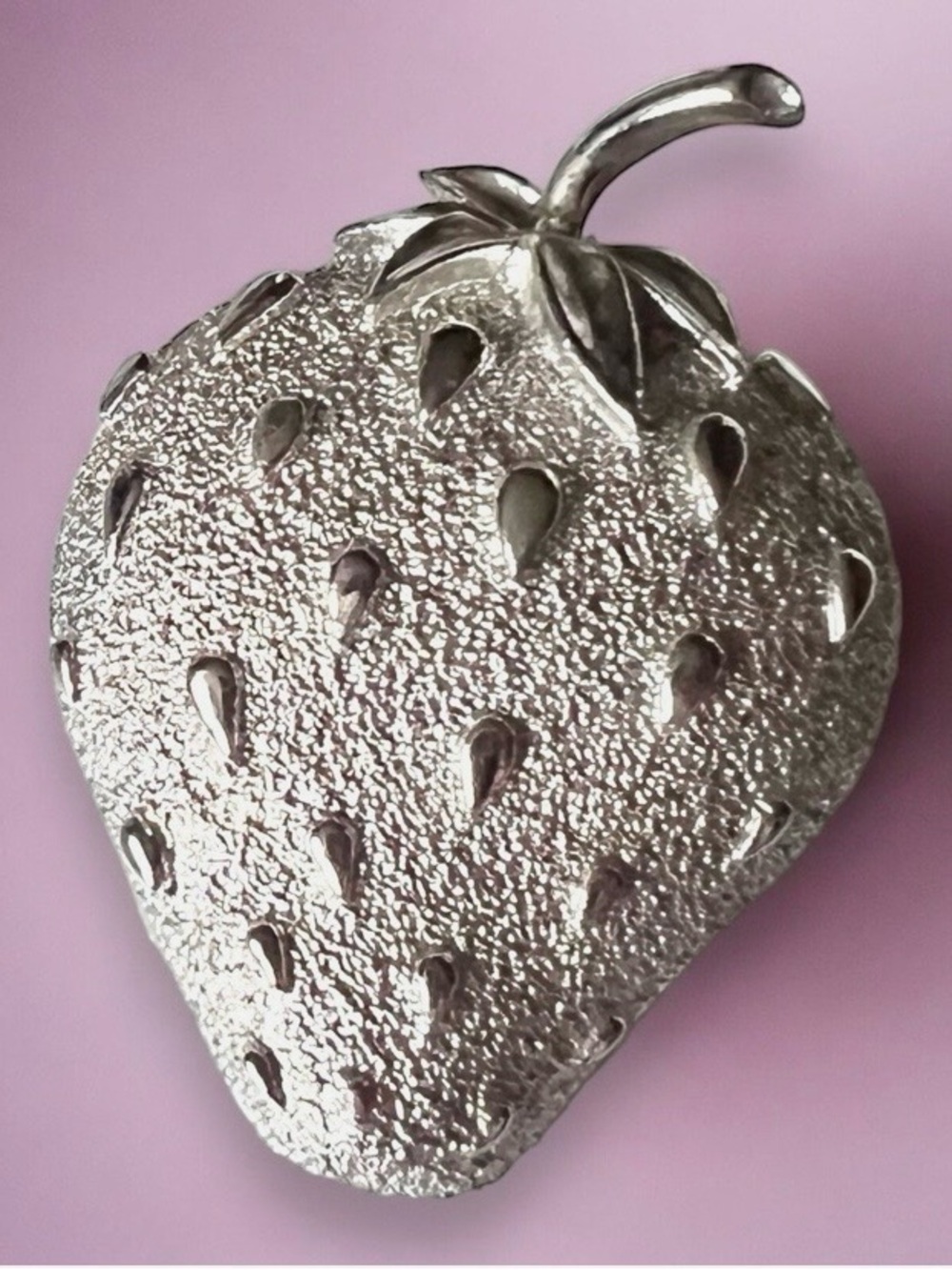 Sarah Coventry Strawberry Ice Silver Vintage Brooch New condition